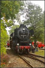 DR 52 8154-8 des Eisenbahnmuseum EMBB Leipzig e.V. stand fr Fhrerstandsmitfahrten bei den Bahnaktionstagen des Berlin-Anhaltischen Eisenbahnverein e.V. am 15.09.2013 im alten DB Regio-Bw in Lutherstadt Wittenberg bereit