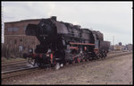 Salzwedel am 10.4.1994: Nach einer Personenzug Leistung und Ankunft in Salzwedel fährt 528134 zum Bekohlen!