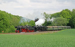 Die letzte Fuhre der Sonderzüge am Pfingstmontag (15.05.2016) von Frankfurt-Höchst nach Königstein bewältigen die CFL 5519 und die 52 4867 der Frankfurter Historischen Eisenbahn zusammen, das war aber so angekündigt und hatte eher umlauftechnische Gründe. Am Tag zuvor war die 01 118 im Wald kurz vor Königstein auf recht nassen Schienen liegengeblieben und wurde dann auch nicht mehr eingesetzt.