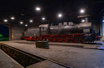 57 3297 im Lokschuppen des S�chsischen Eisenbahnmuseums Chemnitz-Hilbersdorf, 12.03.2022 