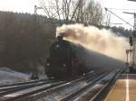 58 311 mit einem Dampfsonderzug bei der Einfahrt St.Georgen 28.12.07