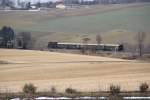 Hier ist 58 311 am 14.03.09 kurz vor dem Oberen-Bahnhof von Lnitz unterwegs.