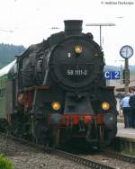 58 1111-2 (58 311) mit ihrem Lr (Triberg-Rottweil) in St.Georgen(Schwarzw) 10.5.09