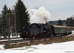 58 311 mit DPE 88928 (Schlettau-Schwarzenberg) bei der Ausfahrt aus dem ehem.