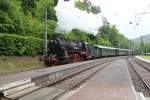 Dampflok 58311 in Bad Herrenalb am Bahnhof am 19.05.2013