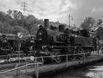 Die Mitte April 2026 auf der Drehscheibe des Eisenbahnmuseums in Bochum pr�sentierte Dampflokomotive 74 1192 wurde 1915 in der Maschinenfabrik Hohenzollern hergestellt.