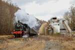 78 468 mit Sonderzug bei Steinhelle, am 05.02.2022. Fotografiert auf einem totem Abstellgleis was nicht mehr aktiv ist.