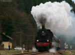 78 468 mit dem DPE 91749 (Hausach-Alpirsbach)  vor Hausach 21.2.10