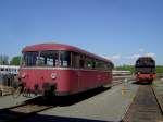 Ein VT 98 und die 78 246 am 12.05.2008 in Neuenmarkt-Wirsberg.