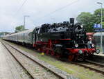W�hrend f�r die PRESS 242 001 die Fahrt von Zwickau,am 30.Mai 2026,zu Ende war,kam die 86 1333 zu Schnellzugehren und �bernahm ab Bergen/R�gen den Sonderzug bis Putbus.