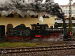 Die Lokomotive Speyerbach am 06.12.2011 auf Nikolausfahrt in Neustadt an der Weinstraße.