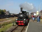 Eisenbahnfreunde Wetterau Lok1 Typ Bismarck (90 80 0089 977-7 D-EBEFW)  am 15.10.17 in Bad Nauheim