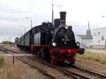 Auf der Greifswalder Hafenbahn kam es vom 15.-17.Juli zum Einsatz von 91 134 und der MTEG 112 703.Am 15.Juli 2016 fotografierte ich die 91 in Ladebow.