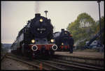 Überholung im Bahnhof Schmiedefeld am 9.10.1992.