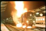 Es sollte eine Zeitaufnahme mit Stativ werden die 95er in Saalfeld am Bahnhof daraus wurde nichts, ich konnte das ganze Geschehen des Feuerungsanznden mit kurzer Verschluzeit aber mit offener Blende