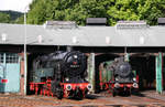 95 0009 und eine weitere Dampflok. // Eisenbahnmuseum Dieringhausen  // 2. Oktober 2004