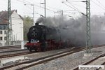 95 1027-2 und 503648-8(in Rauch gehüllt) bei der Einfahrt in Dresden-Neustadt mit dem Sonderzug nach Löbau am 15.04.2016