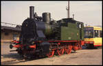 Fahrzeugausstellung im Güterbahnhof Halle an der Saale am 26.4.1992: Tenderlok 7001