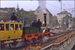 120 Jahre Bahnhof Konstanz. Anlass für einen Besuch des Adlers. Rechts steht noch das Stellwerk gegenüber dem Konzil. Konstanz, Mai 1983.