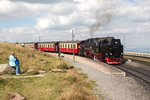 99 7234-0 steht am Nachmittag des 16.08.16 abfahrbereit für die Talfahrt am Brocken.