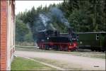 Unter Dampf präsentierte sich am 25.09.2015 991590 der Preßnitztal Bahn im Bahnhof Wilzschhaus (Schönheide Süd).