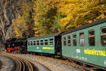 Weißeritztalbahn, 99 1793-1, Herbst an der Weißeritz, Ausfahrt Rabenau