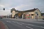 Das Bahnhofsgebude von  Burgdorf bei Hannover, im Oktober ´10.