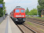 232 238-6 mit einem Lokzug bestehend aus einer BR 155 und 362 755 -1 bei der Durchfahrt durch Gransee in Richtung Berlin am 18.