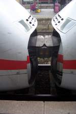 Die Scharfenberg-Kupplung bei einem ICE 2.