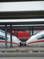 Kupplung zweier ICEs im Münchner Hbf am 22.09.2013.