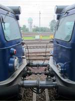 1142.562 und 1142.578 stehen am Karlsruher Hauptbahnhof zusammen gekupplet.
