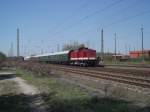 110 101 als Untersttzung fr 52 8047 auf der Fahrt von Nossen durchs Vogtland.Zwickau(Sachs.)Hbf.23.04.2011.