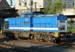 V100-SP-008 von Spitzke Logistik, geniet die ersten Sonnenstrahlen am Hamburg-Harburger Bf, 13.8.12