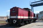 V 100 143 (201 143-5) im Mecklenburgischen Eisenbahn-und Technikmuseum Schwerin am 28.04.2013