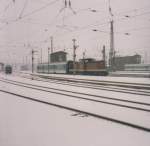 Bei Schneefall erreicht diese unerkannt gebliebene 202 mit RB aus Rochlitz den Chemnitzer Hbf.