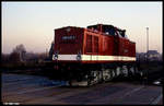 Ganz frisch im Lack präsentierte sich 202412 am 10.12.1991 im Bahnhof Haldensleben.
