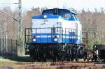 1701 ex 202 351 von D & D beim rangieren in Hagenow Land.