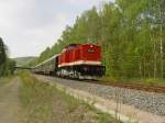 112 326-4 vor dem Sonderzug des Eisenbahnmuseums Schwarzenberg am 06.05.07.