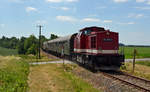 Mit einem Sonderzug aus Freiberg nach Großvoigtsberg passiert 112 708 am 24.06.17 die Acker bei Großvoigtsberg.