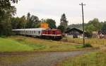 204 311-5 MTEG (202 311-7)fuhr am 24.09.17 dem Anti-Drogenzug REVOLUTION TRAIN von Schleiz über Plauen/V. oberer Bahnhof, Vojtanov und Aš nach Selb Stadt. Hier ist der Zug bei der Schmidtenmühle zu sehen.