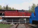 V 100 der DR (112) auf der Drehscheibe im Eisenbahnmuseum Schwarzenberg/Erzgeb.
03.05.2008