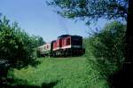 Aus dem Dia-Archiv: 202 368 kommt mit RB8659 von Saalburg und wird gleich den Bf Schleiz erreichen. Noch einen Tag und der Betrieb auf der Strecke nach Saalburg ist ein Fall fr die Geschichtsbcher. (31.05.1996) 