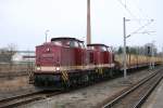 204 354-5 und 204 347-9 MTEG mit leerem Holzzug am 11.02.2011 in Rathenow