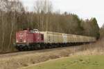 202 287-9 von KUBEKCON ist mit den Holzhackhgutzug am 08.03.2012 zwischen Landstuhl und Ramstein Miesenbach