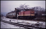 202337 fährt hier, mit Dosto Wagen aus Stapelburg kommend, am 19.2.1994 um 8.38 Uhr in Wernigerode ein.
