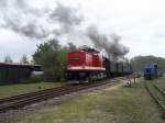 Diesen Zug der RüBB fotografierte ich am Bahnhofsfest in Putbus am 20.05.2012    