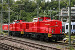 V100.01 (203 213-4)  und V100.04 (203 224-1) der HGB am 16.05.2026 in Mainz Hbf.