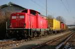 Der Putzzug mit 212 329 und 203 002 am 18.11.07 in Mnchen Nord 