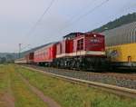 MTEG 114 703 (203 230) mit einem Hilfswagen und zwei G�wagen in Fahrtrichtung Norden. Aufgenommen in Ludwigsau-Friedlos am 26.09.2017.