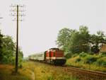 21.August 1985, An der Strecke Wismar - Rostock bei Neubukow fotografierte ich diesen Personenzug.
